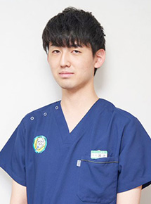 歯科医師　清水
